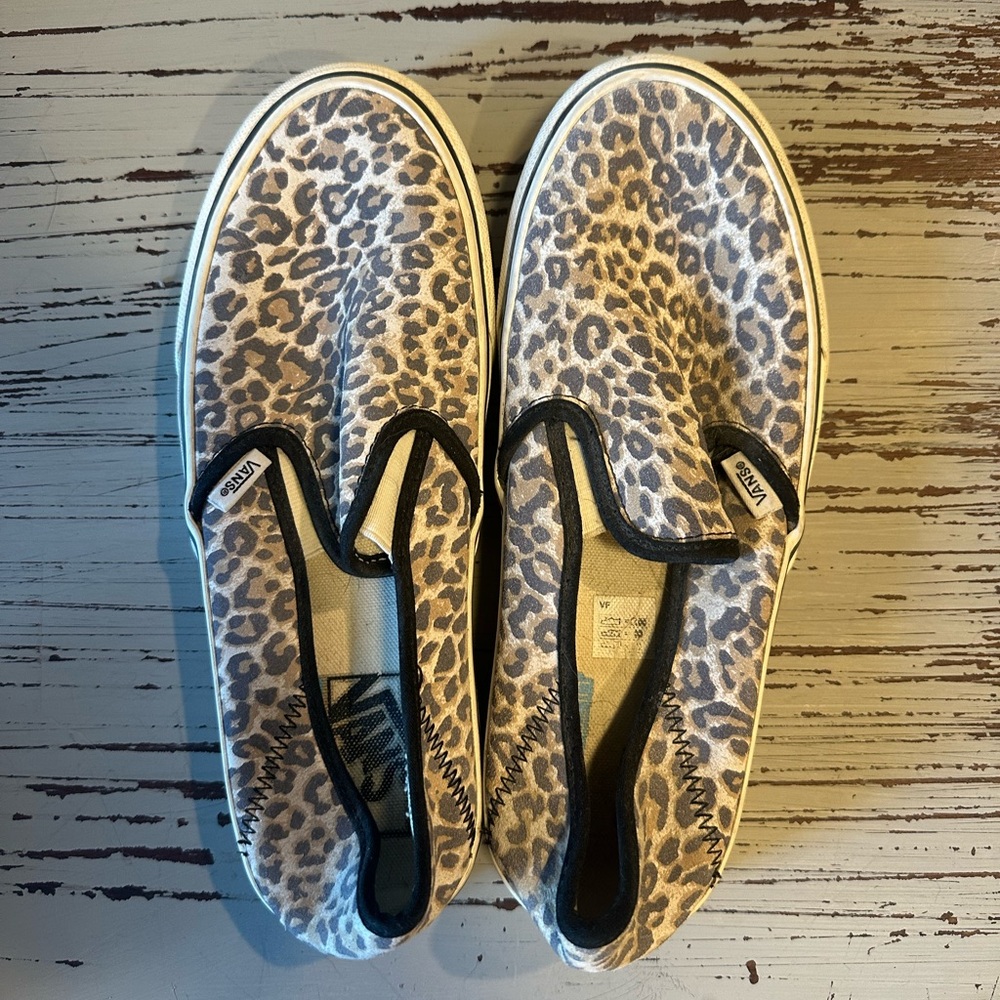 Vans Wild Leopard Slip-On Sneakers